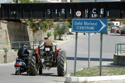 g4/93/329493/3/60322283.TurkeyApr06350.jpg