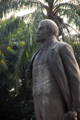 Lenin statue, Hanoi