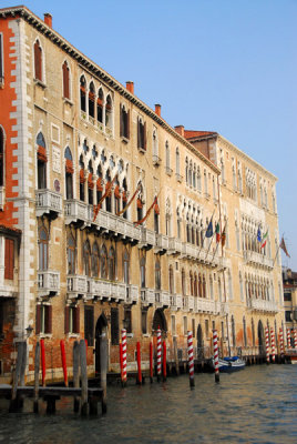 Approaching the Palazzo Foscari on the Grand Canal