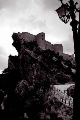 il Castello di Roccascalegna1996