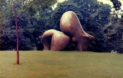 Henry Moore at Battersea Park, London<br>1977