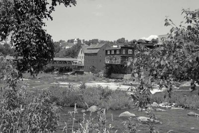 Across the Ammonoosuc