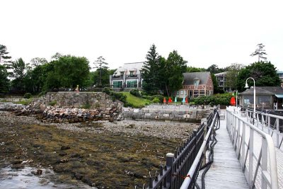 Lodging Complex