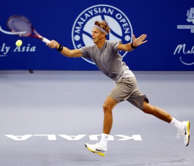 ATP2011-1R-Devvarman-Ledovskikh-02s.jpg