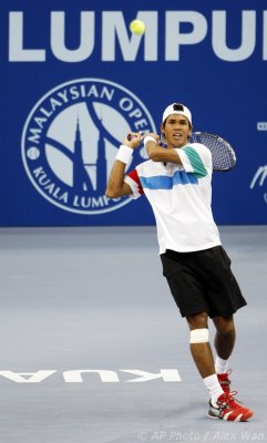 ATP2011-1R-Devvarman-Ledovskikh-11s.jpg
