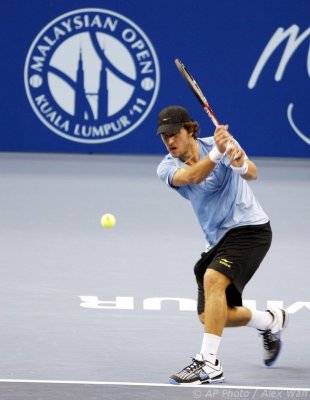 ATP2011-1R-Petzschner-Zverev-10s.jpg