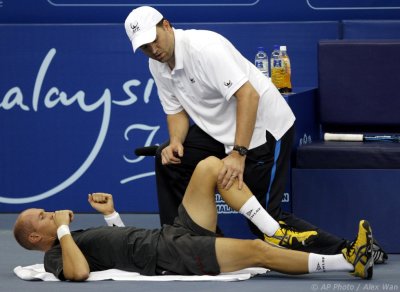 ATP2011-QF-Davydenko-Tipsarevic-11s.jpg