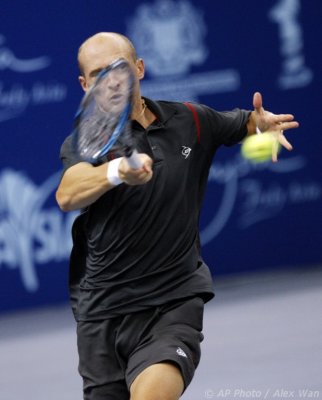 ATP2011-QF-Davydenko-Tipsarevic-22s.jpg