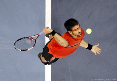 ATP2011-SF-Tipsarevic-Nishikorii-55s.jpg
