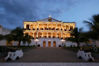 falaknuma_palace_s116.jpg