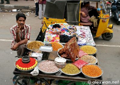 falaknuma_st_sw103.jpg