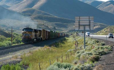 Westbound UP train near Lime, Oregon