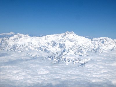 flying near Mt Everest