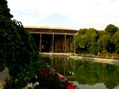Chehel Sotun Palace