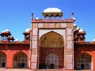 g4/93/586793/3/60333070.AgraAgra007.jpg