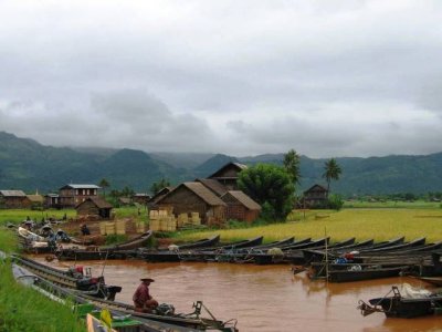 Inle Lake 023.jpg