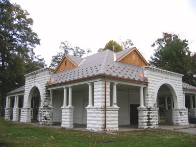 Collett Park Pavilion - Terre Haute Vigo County.jpg