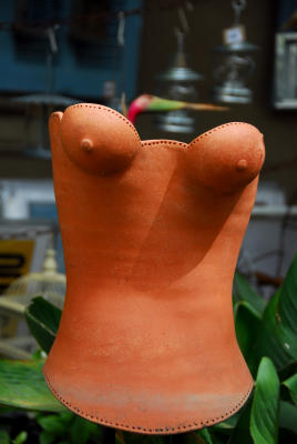 Bust to stuff