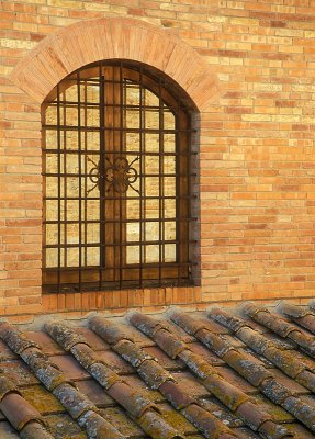 San Gimi Window Roof