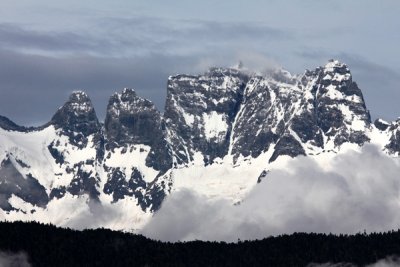 g4/93/684593/3/143905033.94iKeos6.jpg