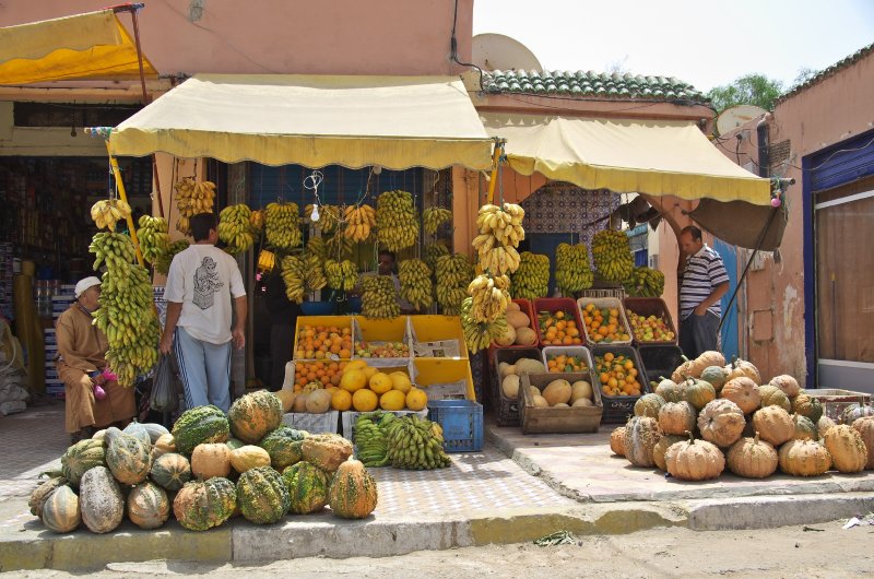 075 2011-07-31 van Taroudant naar Essaouira; bananen.jpg