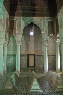 090 2011-08-04 Marrakech; Tombeaux Saadiens.jpg