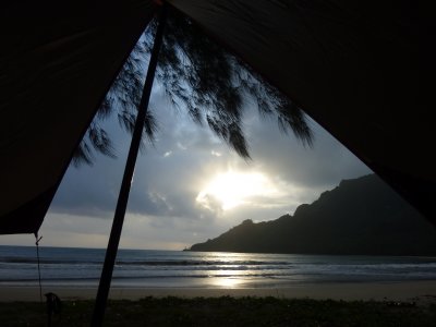 dawn on Kahana beach