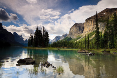 Spirit Island1 - Maligne Lake.jpg