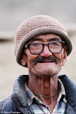 Ladakh: Zanskar region; old man