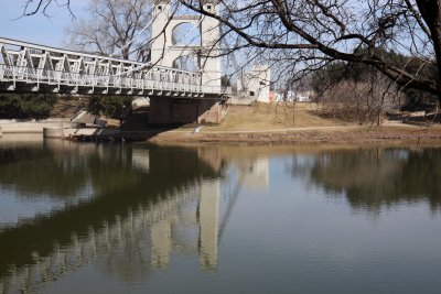 waco bridge 1.jpg