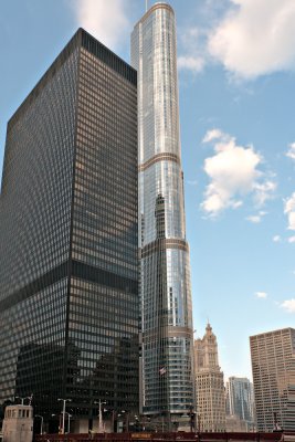Along the Chicago River