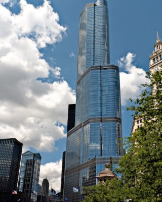 Trump Tower on Chicago River