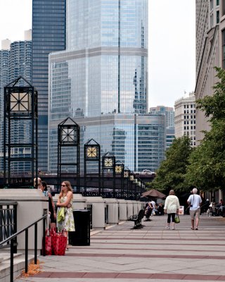 Along Chicago River