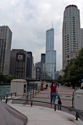Along Chicago River