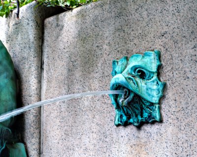 Art Institute - Spirit of the Great Lakes Fountain 