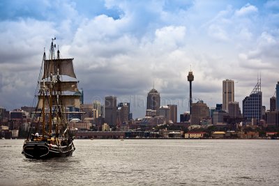 Southern Swan tallship in Sydney Harbour