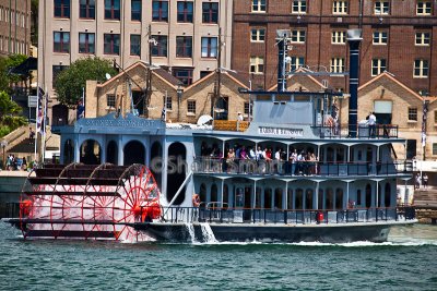 Showboat on Sydney Harbour