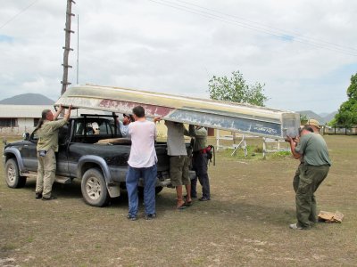 Loading boat on truck for 2nd expedition for conures.