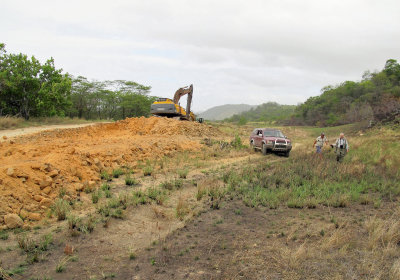 Construction  - no problem, Chris likes off road driving