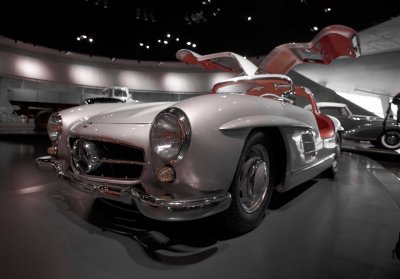 DE STUTTGART MERCEDES MUSEUM IMG_6277.jpg