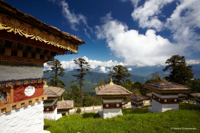 108 stupas on the pass to Punakha