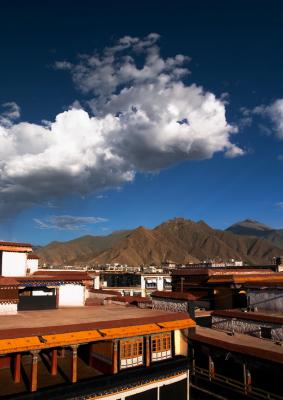 Rooftops of Lhasa