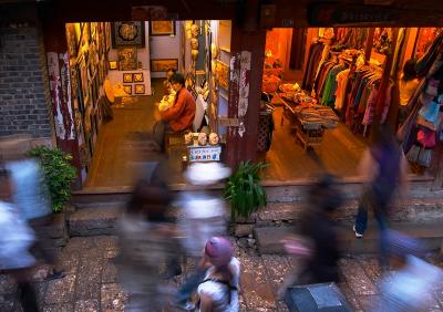 Busy Lijiang Alley