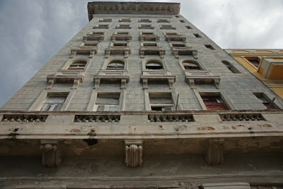 Crumbling Balcony.jpg