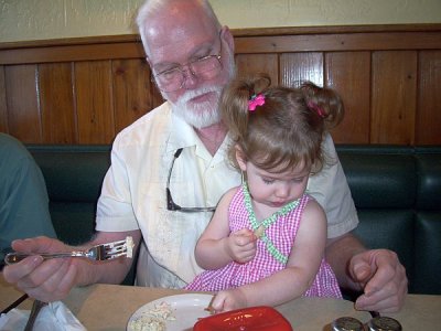 100_3695_Poppy_Abby_pbase.jpg