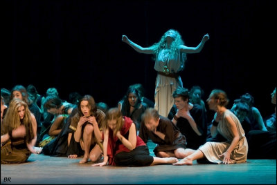 Medea 2012