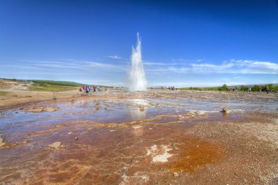 Geyser eruption 3