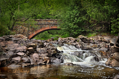 *** 13.2 - Duluth Parks:  Amity Creek Bridge