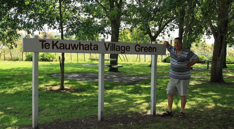Warren after lunch - Te Kauwhata.