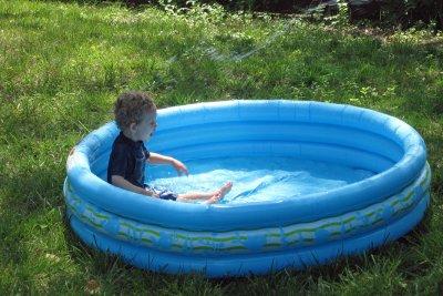 Fun in the new pool   IMG_8589c.jpg